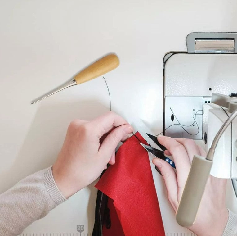 Punzon Lezna Mango Madera Para Modisteria Y Cuero X 3 Und