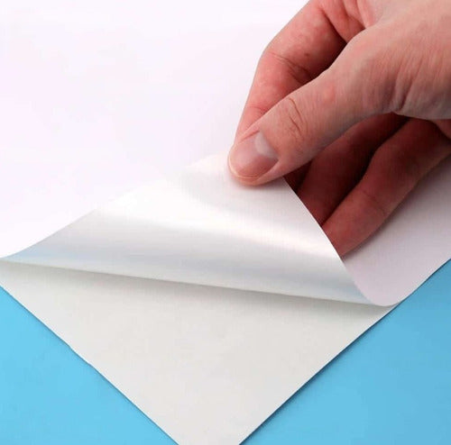Papel Fotografico Adhesivo 135 Gramos Tamaño A4  X 20 Unid