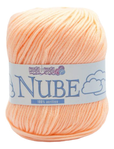 Lana Nube Acrilica Madeja De 50 Gramos 125 Metros