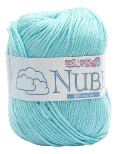 Lana Nube Acrilica Madeja De 50 Gramos 125 Metros