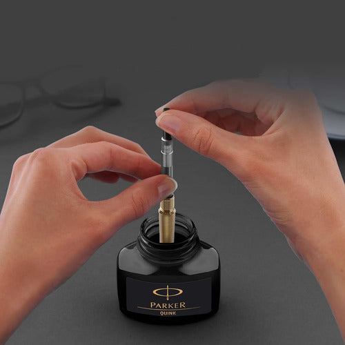 Tinta Parker Negra 57ml Para Estilógrafo Quink